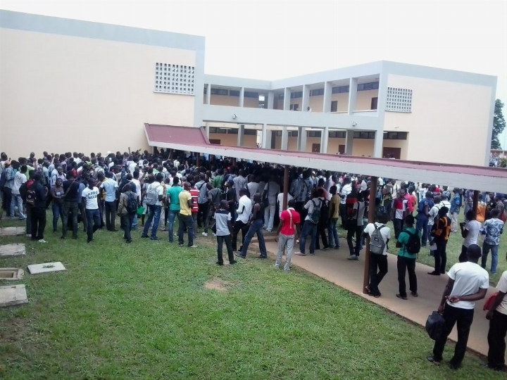 , ont surgi de l'Afrique du Sud, ainsi que celles qui ont été éclairés dans leur système d'enseignement supérieur